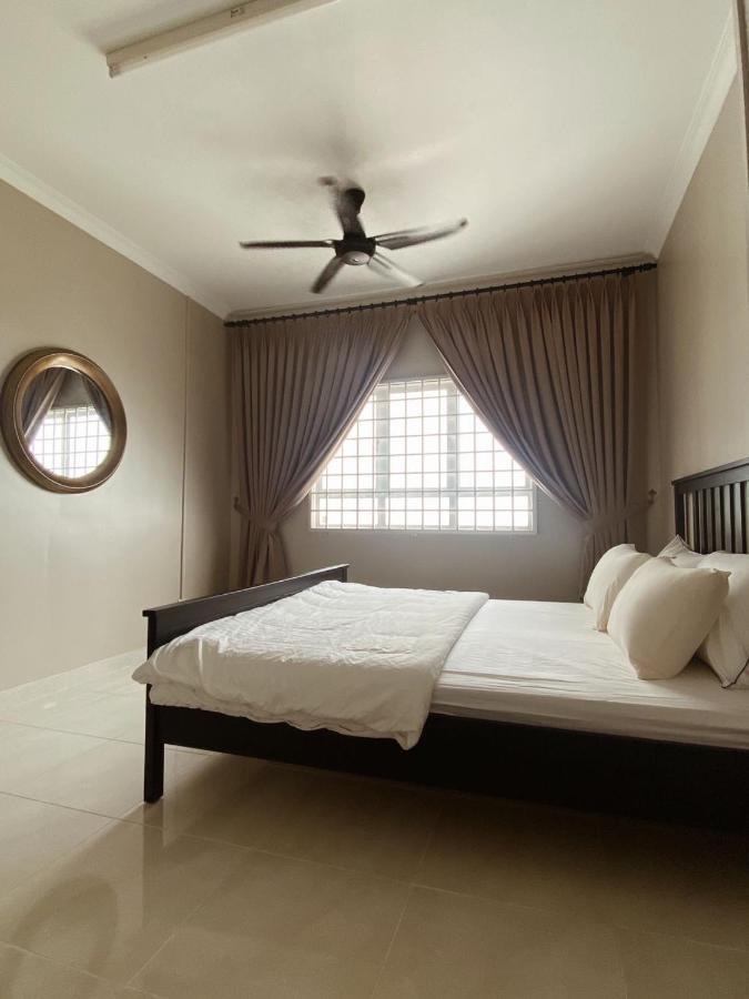 Seaview Apartment Куала Теренгану Екстериор снимка