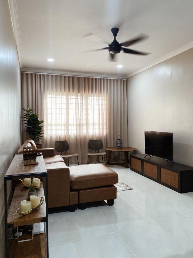 Seaview Apartment Куала Теренгану Екстериор снимка
